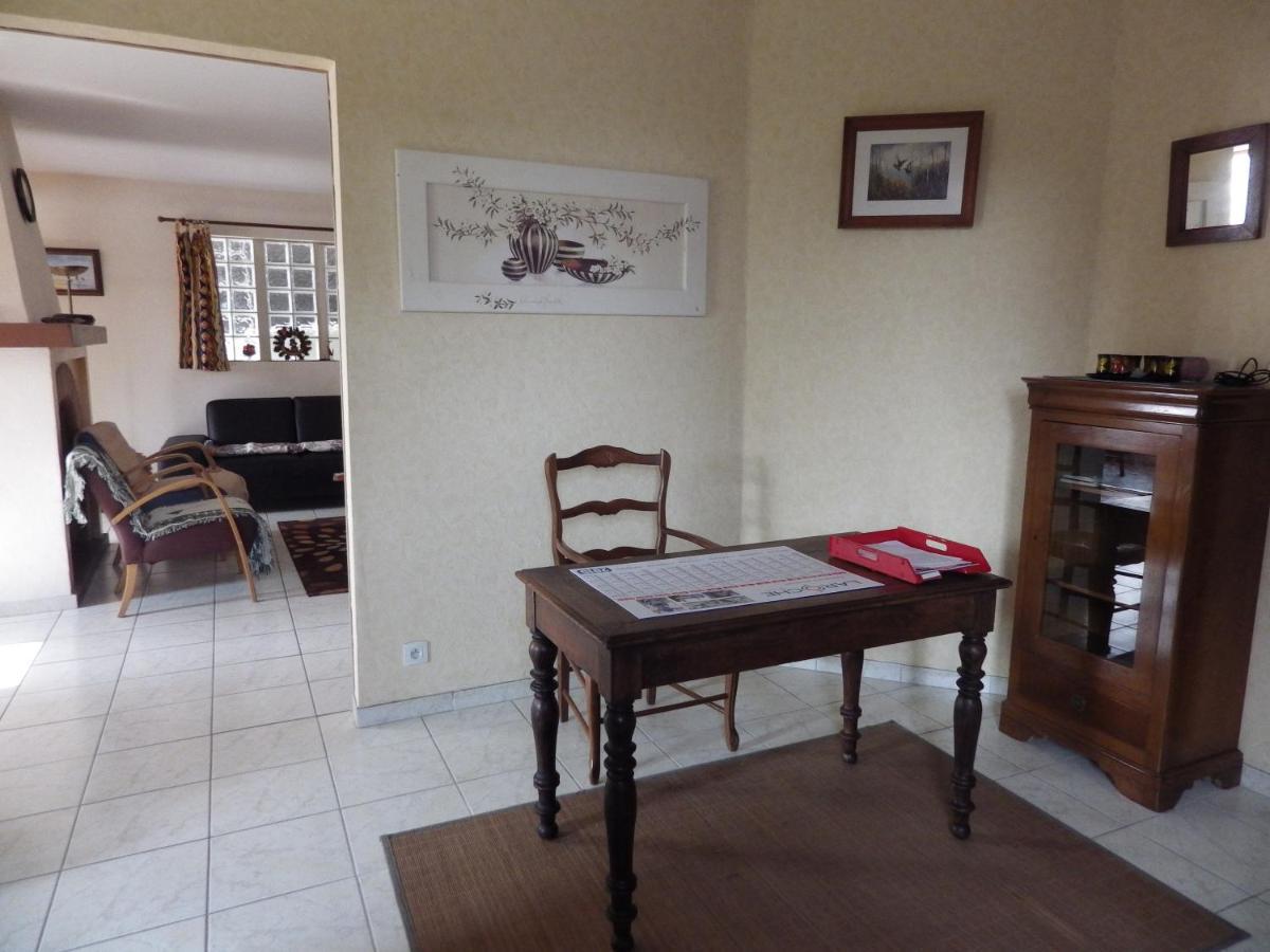 Gite 32 Rue Du Huit Mai Freneuse  Екстериор снимка