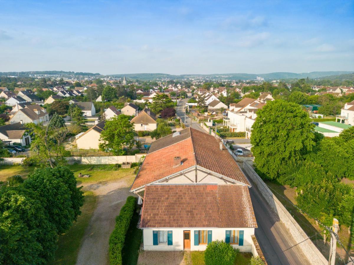 Gite 32 Rue Du Huit Mai Freneuse  Екстериор снимка